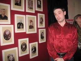 Научный сотрудник Енисейского краеведческого музея Ю. В. Ромашков.